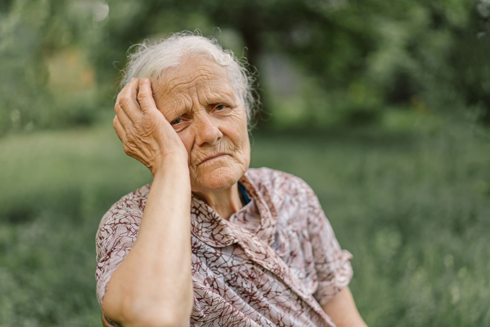 Older lady showing fatigue from sleep apnea.